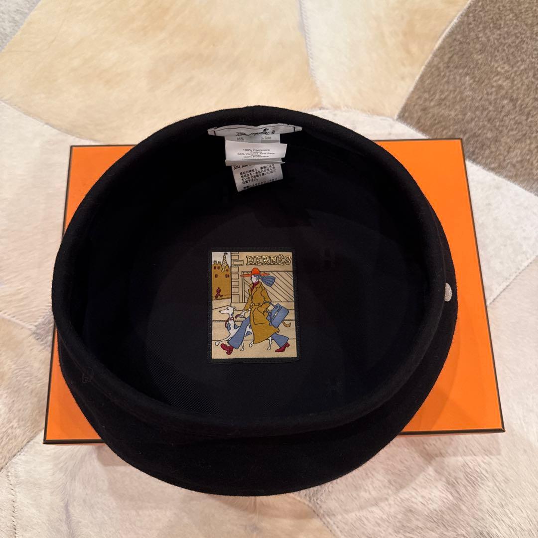 エルメス　黒のカシミヤ　ベレー帽