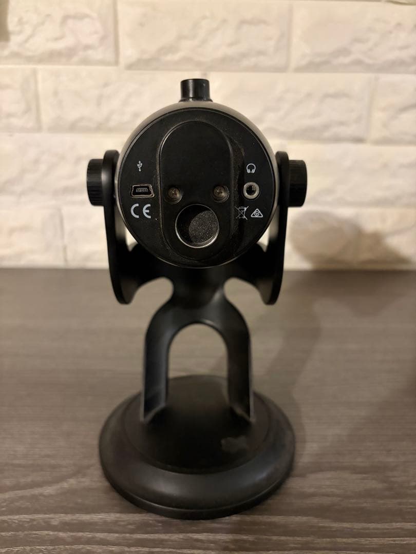 Blue Yeti USBマイク ブラック 専用ケース付き、状態&動作良好