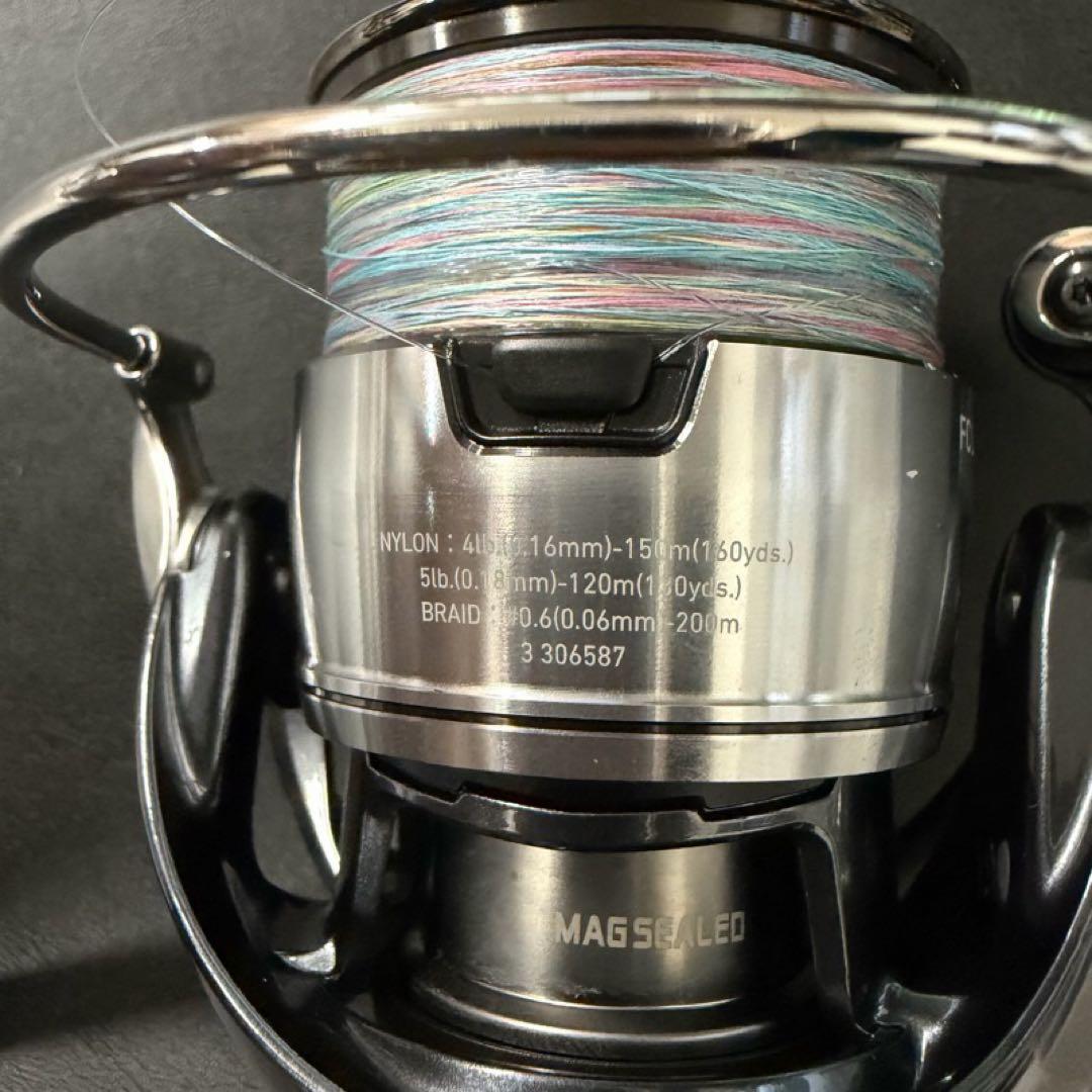 や*す様 ダイワ 24 セルテート リール 306587 LT2500S-DH