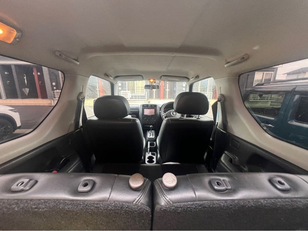 juicy スズキ ジムニー 平成17年式 軽自動車 中古車