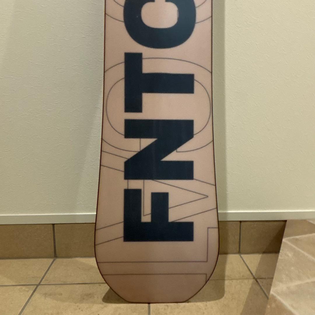 FNTC CAT150センチ ダブルキャンバ ー スノーボード