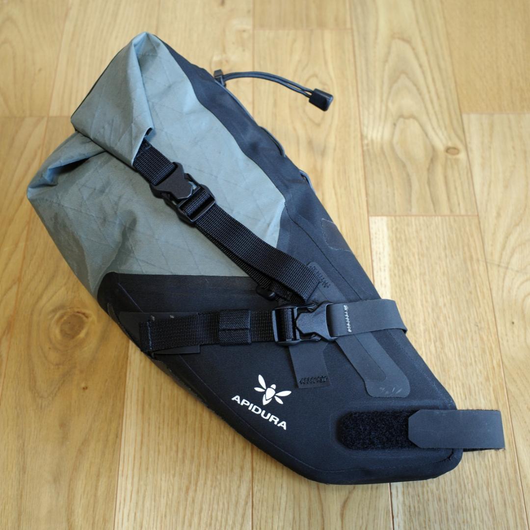 アクセサリー APIDURA BACKCOUNTRY SADDLE PACK 6L
