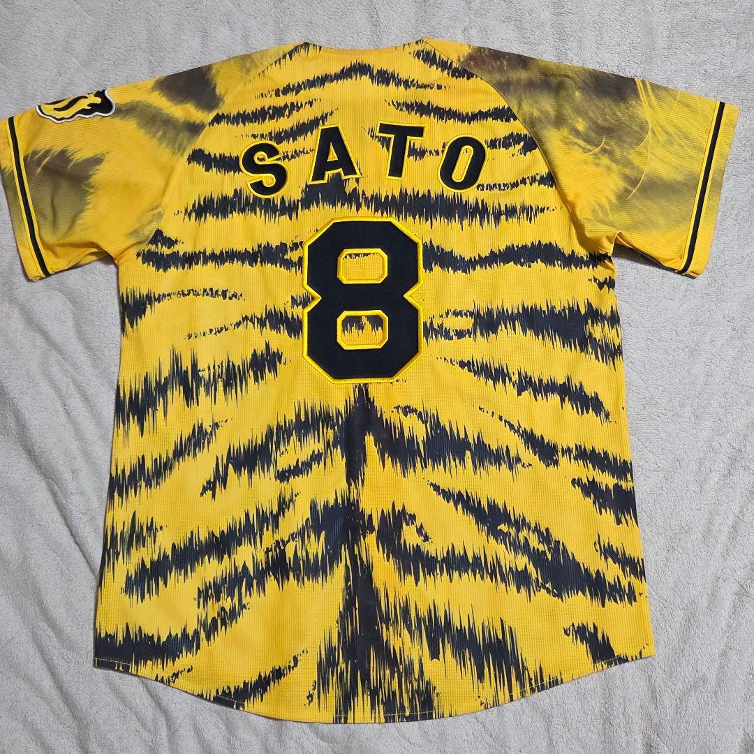 【希少】阪神タイガース ハイクオリティユニフォーム ウル虎 佐藤輝明 サイズＬ