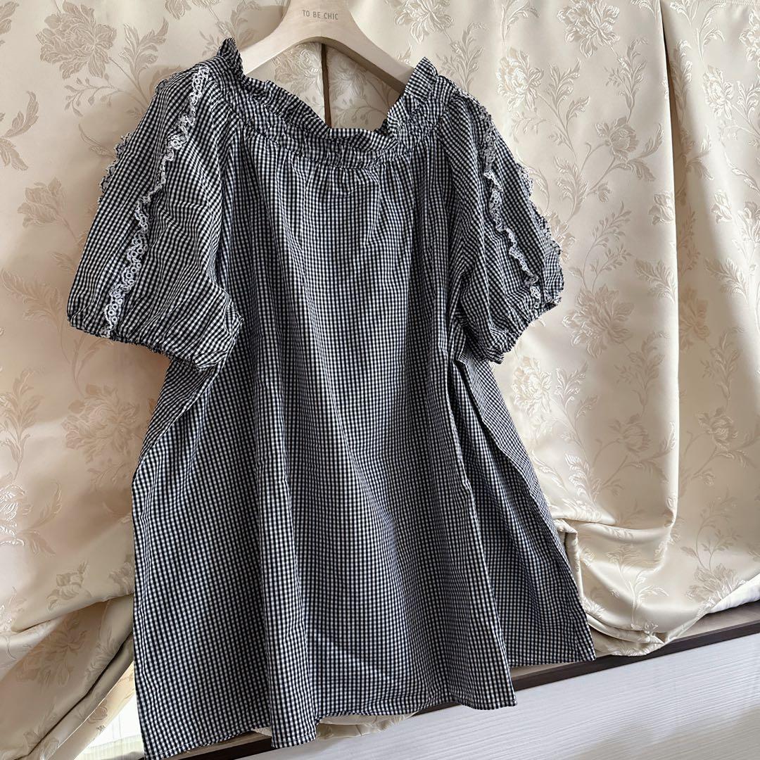 美品 大きいサイズ ローズティアラ リボン フリル チュニックブラウス