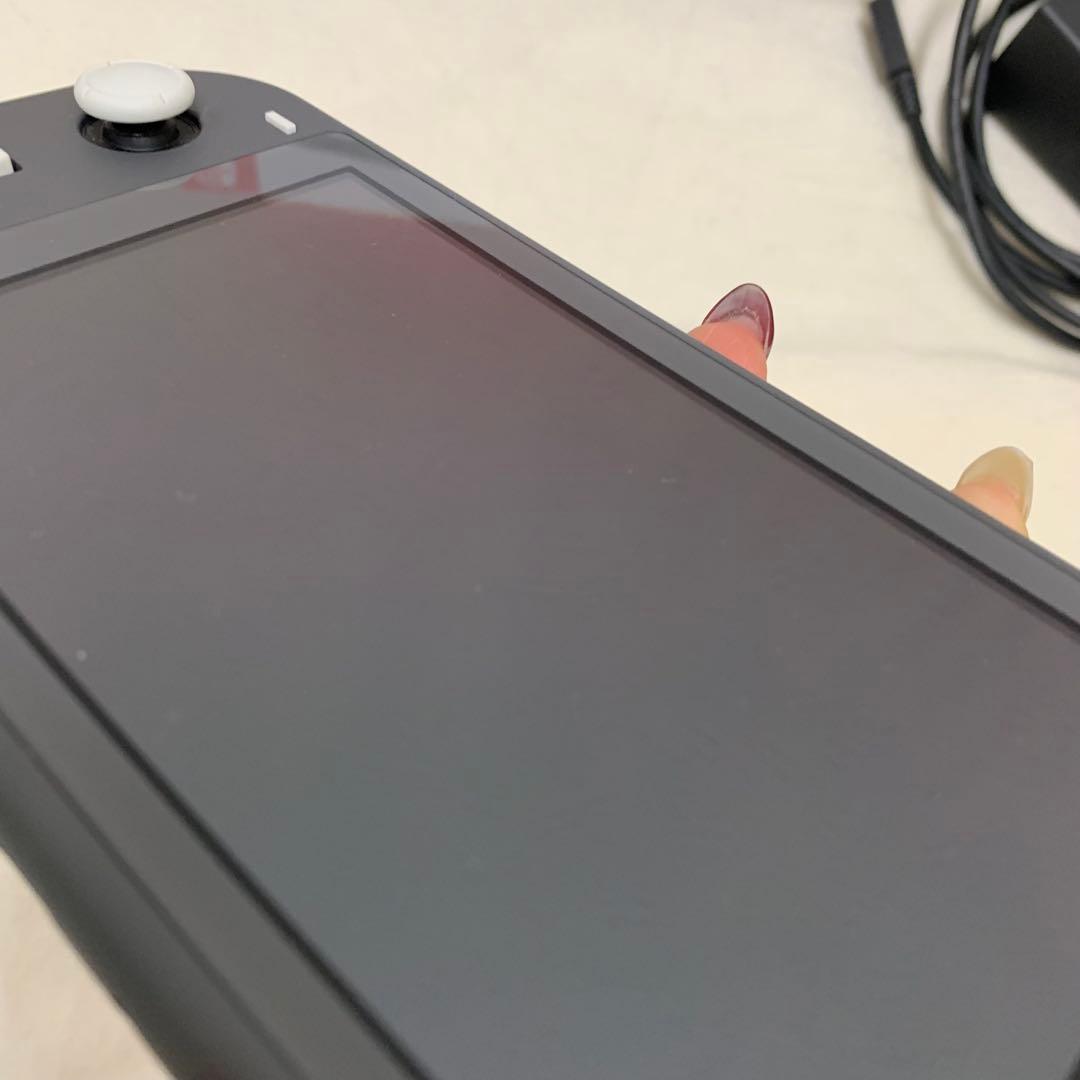 Nintendo Switch Lite　ニンテンドースイッチライト　ブラック