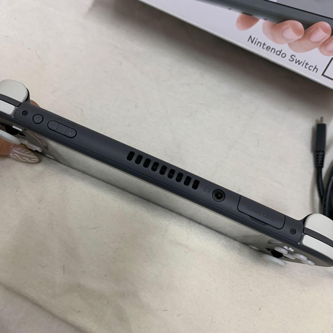 Nintendo Switch Lite　ニンテンドースイッチライト　ブラック