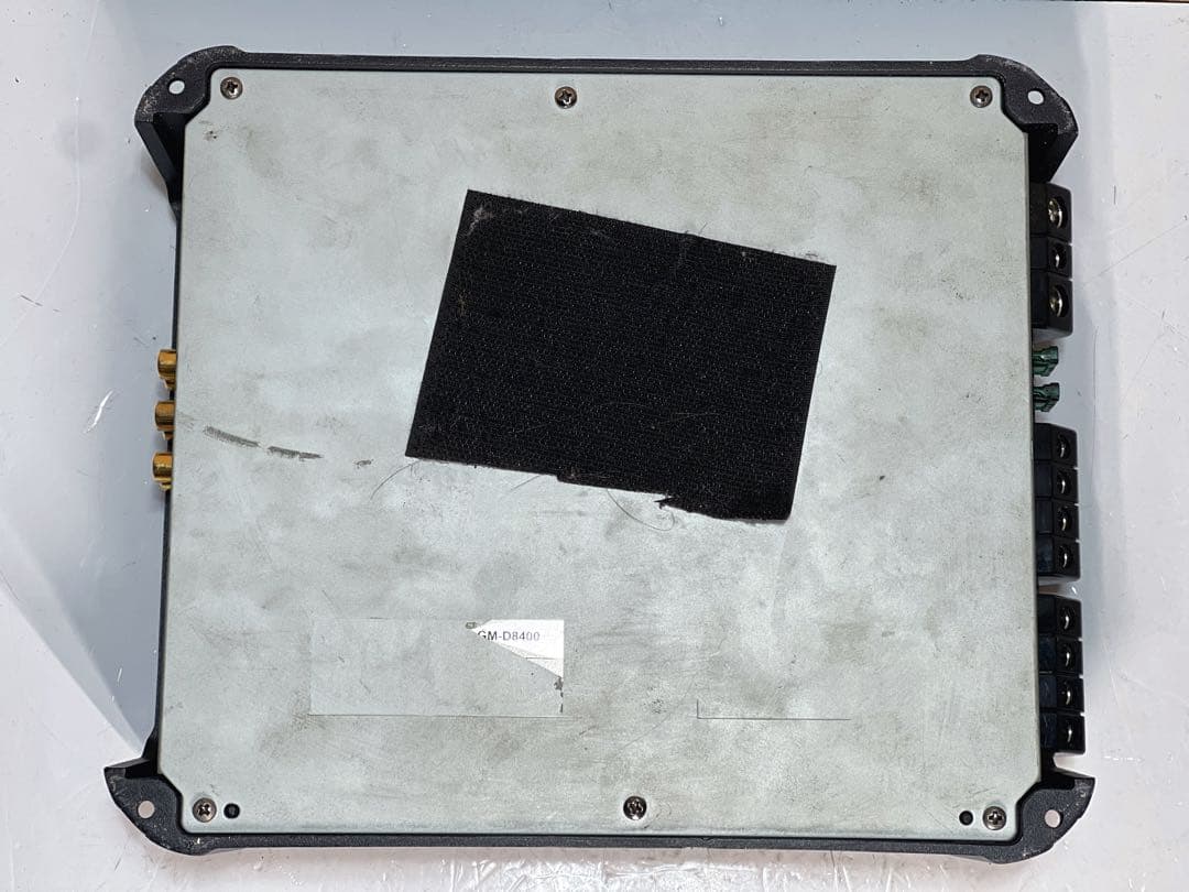 カロッツェリア　GM-D8400 パワーアンプ ジャンク品