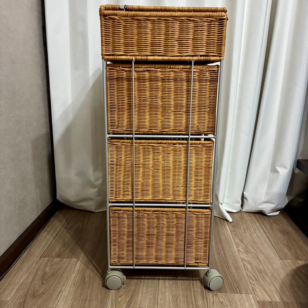 ラタン 仕切り付き　4段収納ボックス キャスター付き