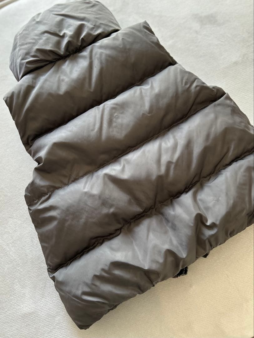 【モンクレール】ダウンベスト ダークグレー　サイズ0