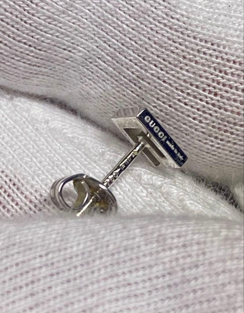 グッチGUCCI ピアス18kホワイトゴルド