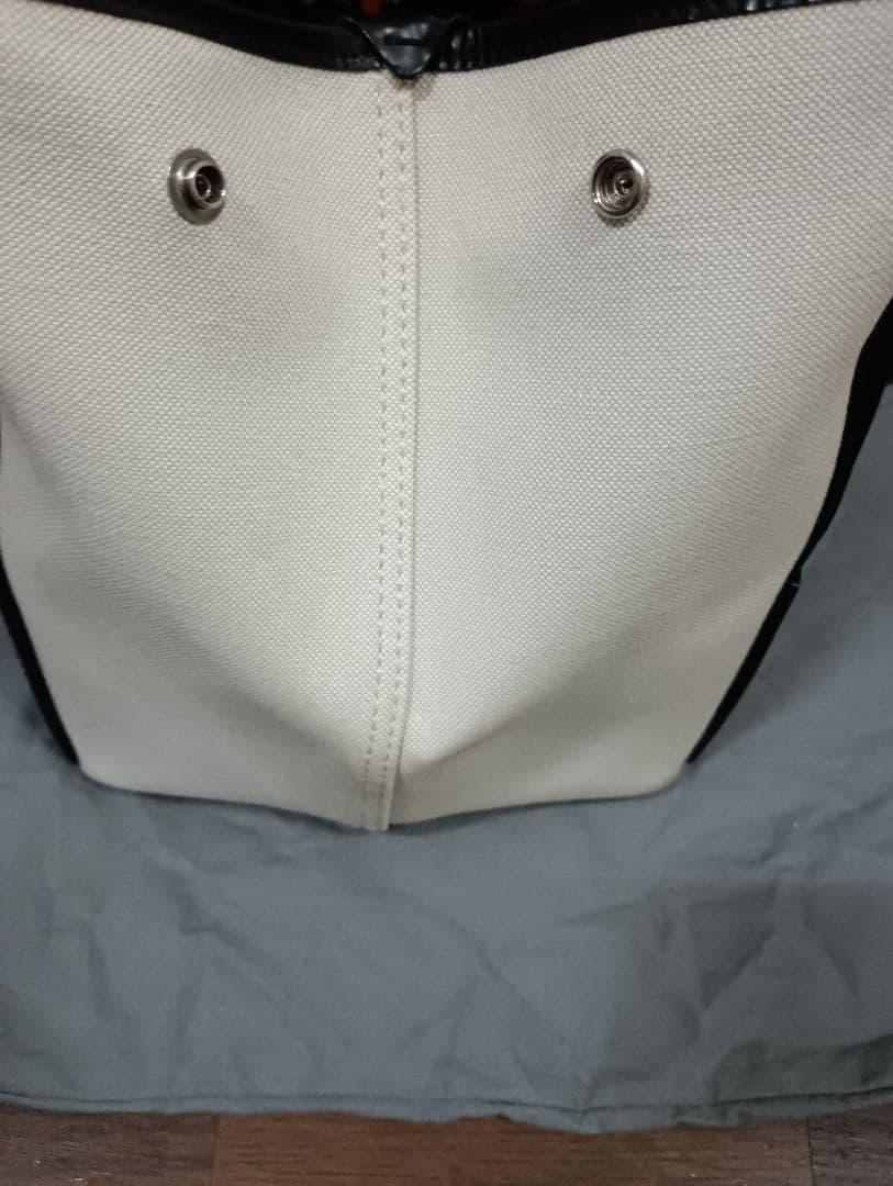 正規品希少★美品★BALENCIAGA トートバッグ ホワイトカバスS花柄