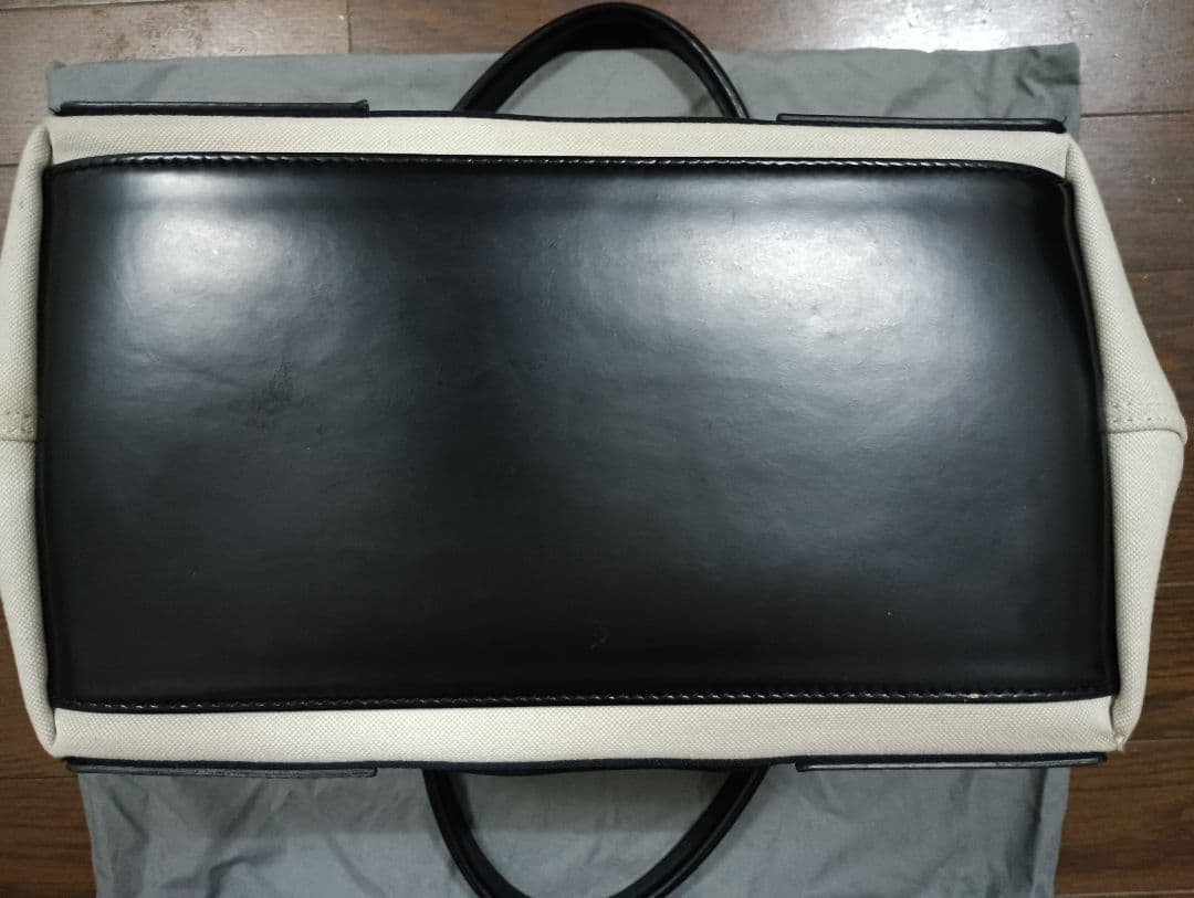 正規品希少★美品★BALENCIAGA トートバッグ ホワイトカバスS花柄