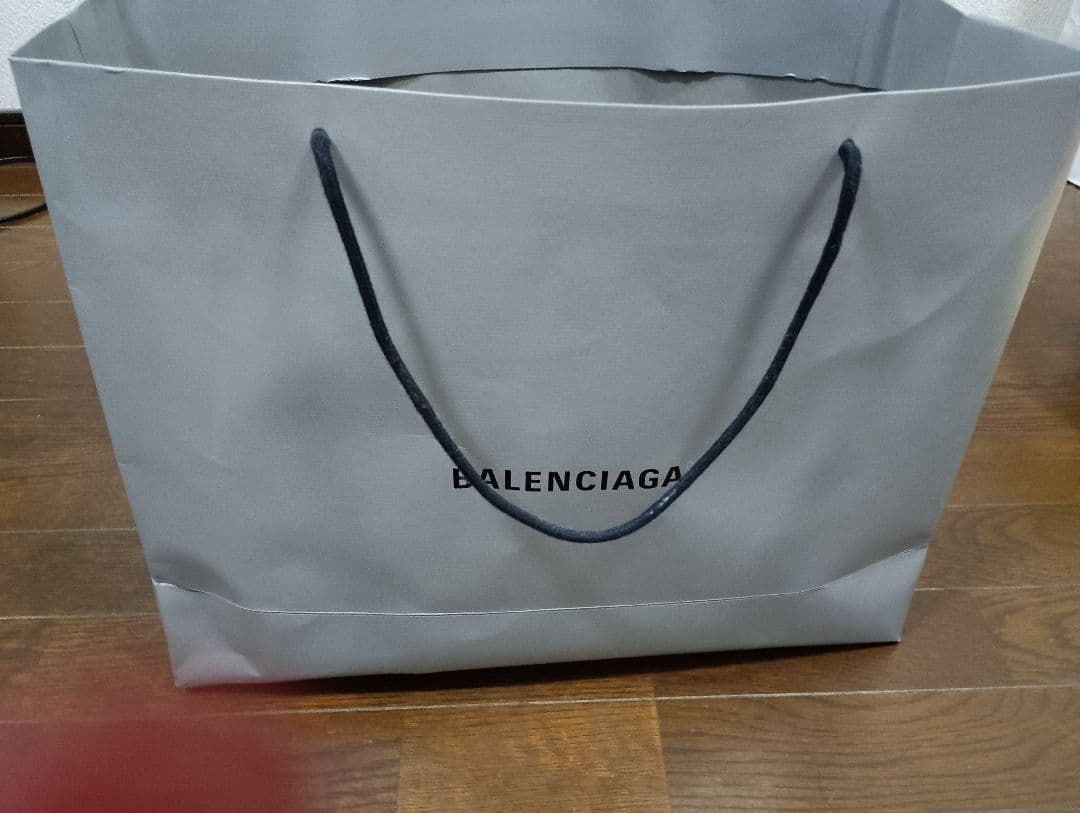 正規品希少★美品★BALENCIAGA トートバッグ ホワイトカバスS花柄