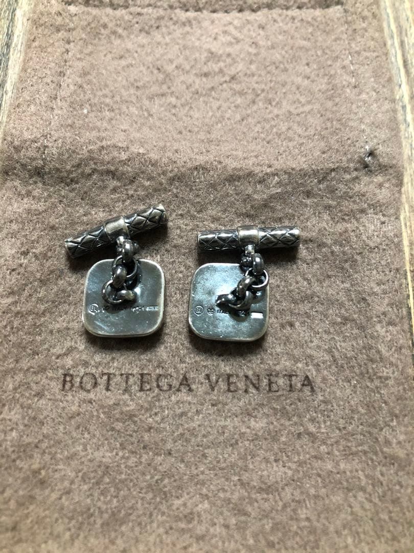 ボッテガヴェネタ カフリンクス レア