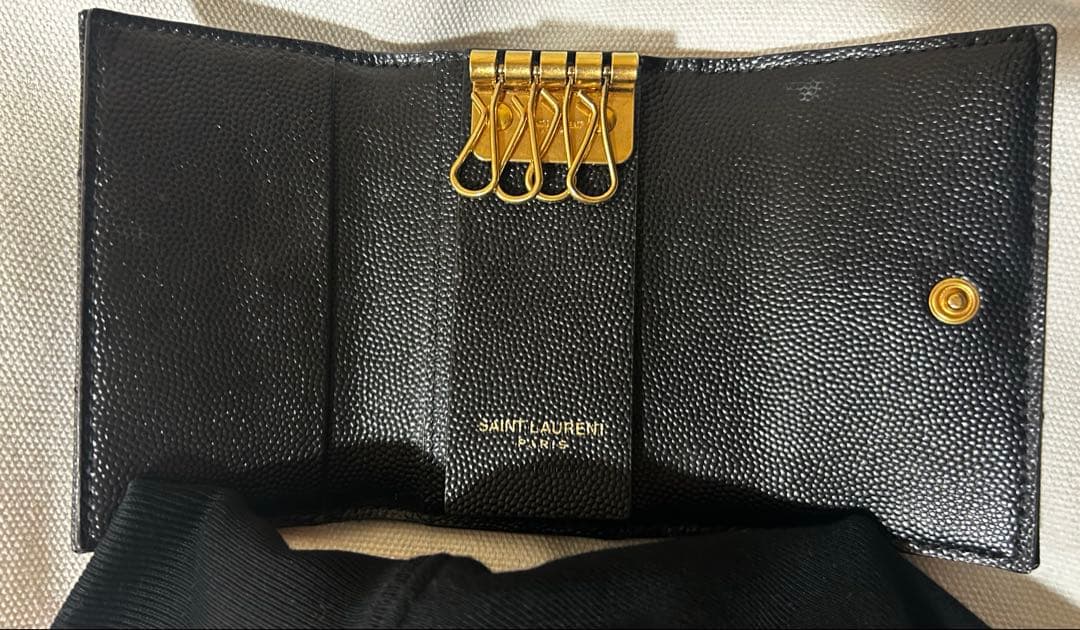 YSL イブサンローラン ブラックレザー キーケース