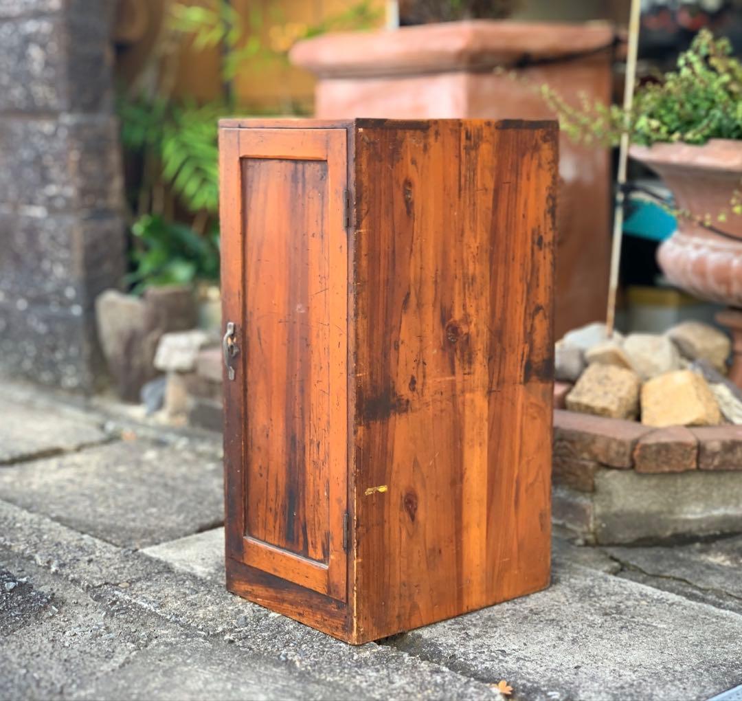 【レトロ】 収納棚 木製 木製箱 インテリア 昭和レトロ 花台 ボックス