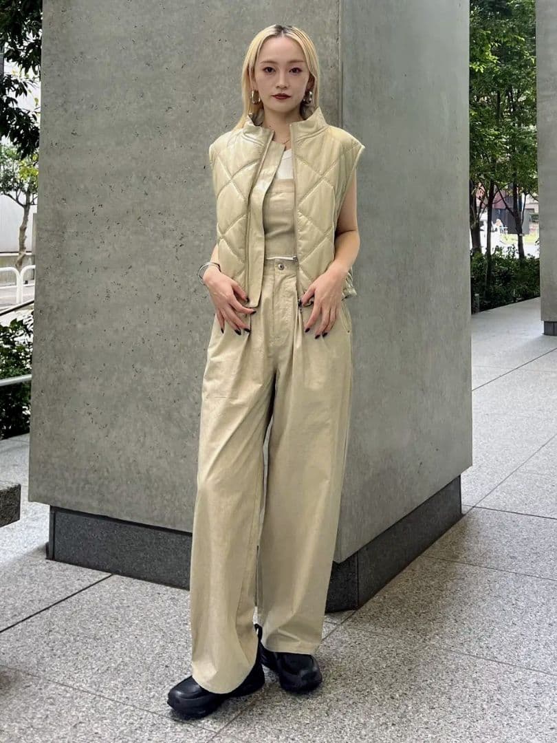 【新品　お値下げ中】アメリヴィンテージ　キルティングベスト　完売品