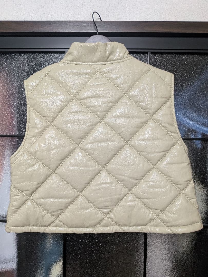 【新品　お値下げ中】アメリヴィンテージ　キルティングベスト　完売品