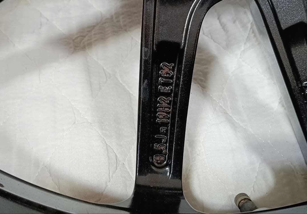 ＡＭＧ Mercedes-Benz (メルセデスベンツ)19インチ リヤ　２本