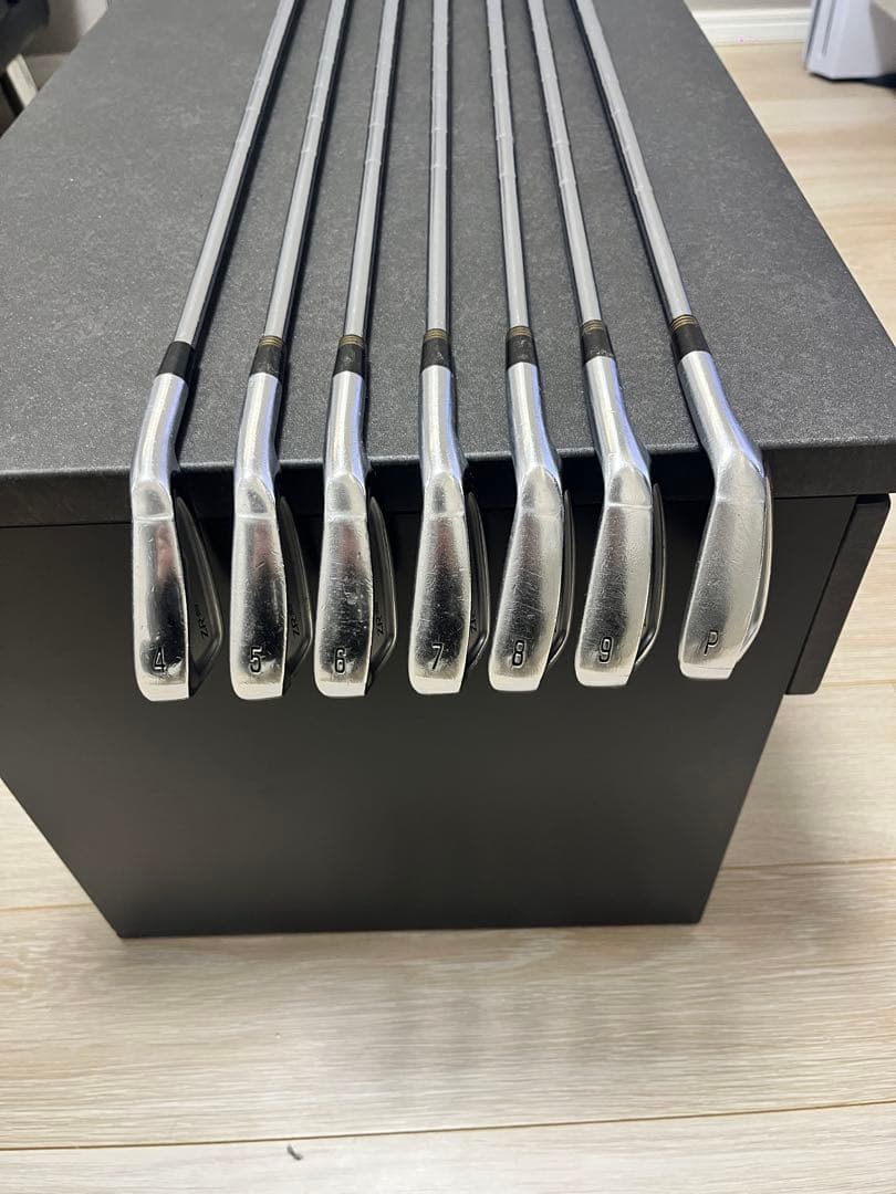 【値下げ】スリクソン SRIXON ZR800 4〜P 7本セット