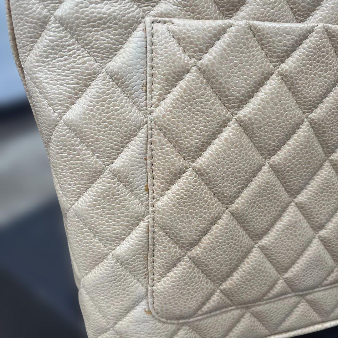 CHANEL ベージュ キルティング トートバッグ