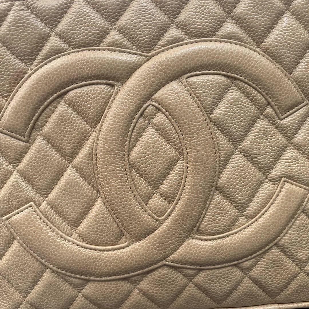 CHANEL ベージュ キルティング トートバッグ