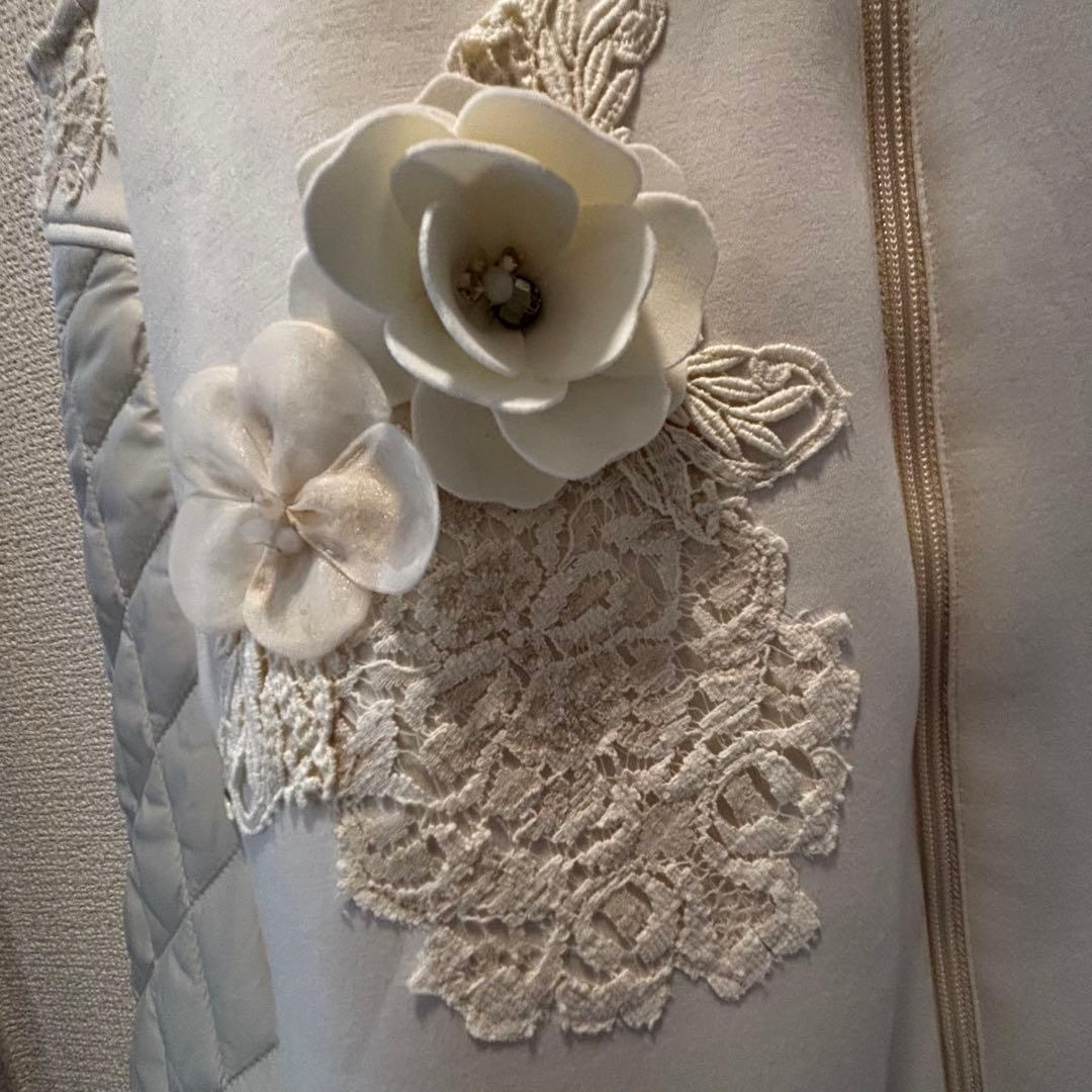 美品Bel Paci ベルパーチ フラワー　Aライン　ロングベスト　キルティング