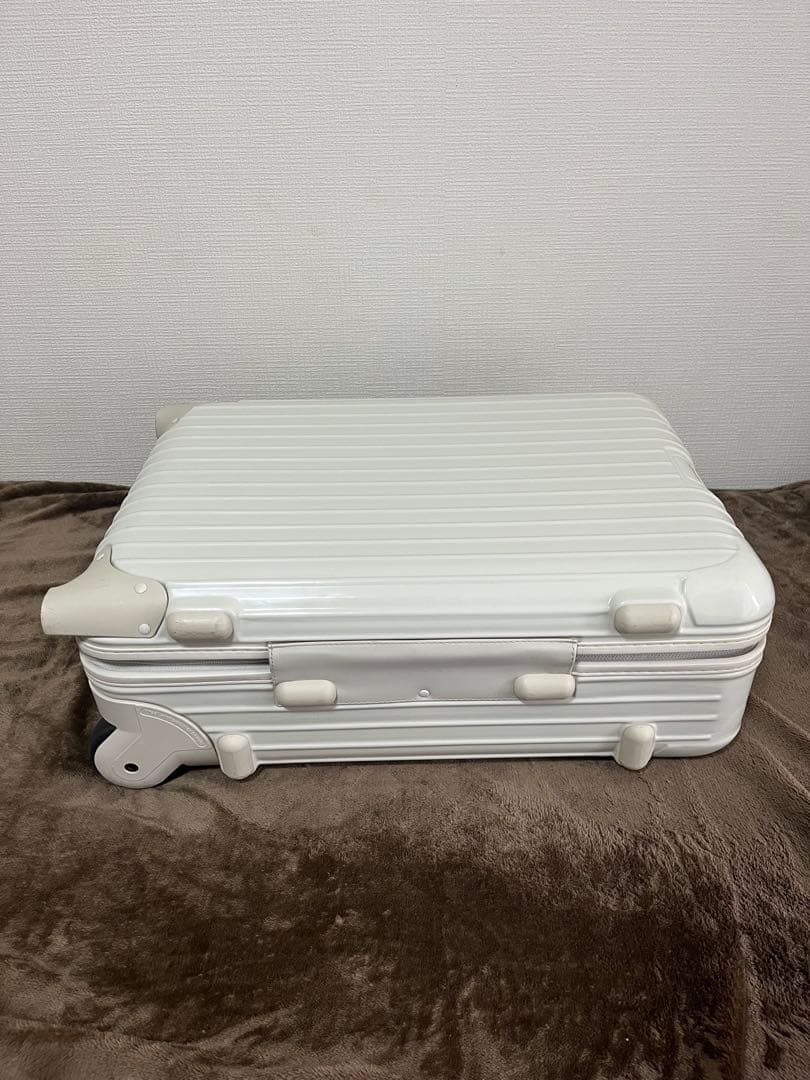RIMOWA（リモワ）35L 別注ユナイテッドアローズコラボモデル機内持ち込み可