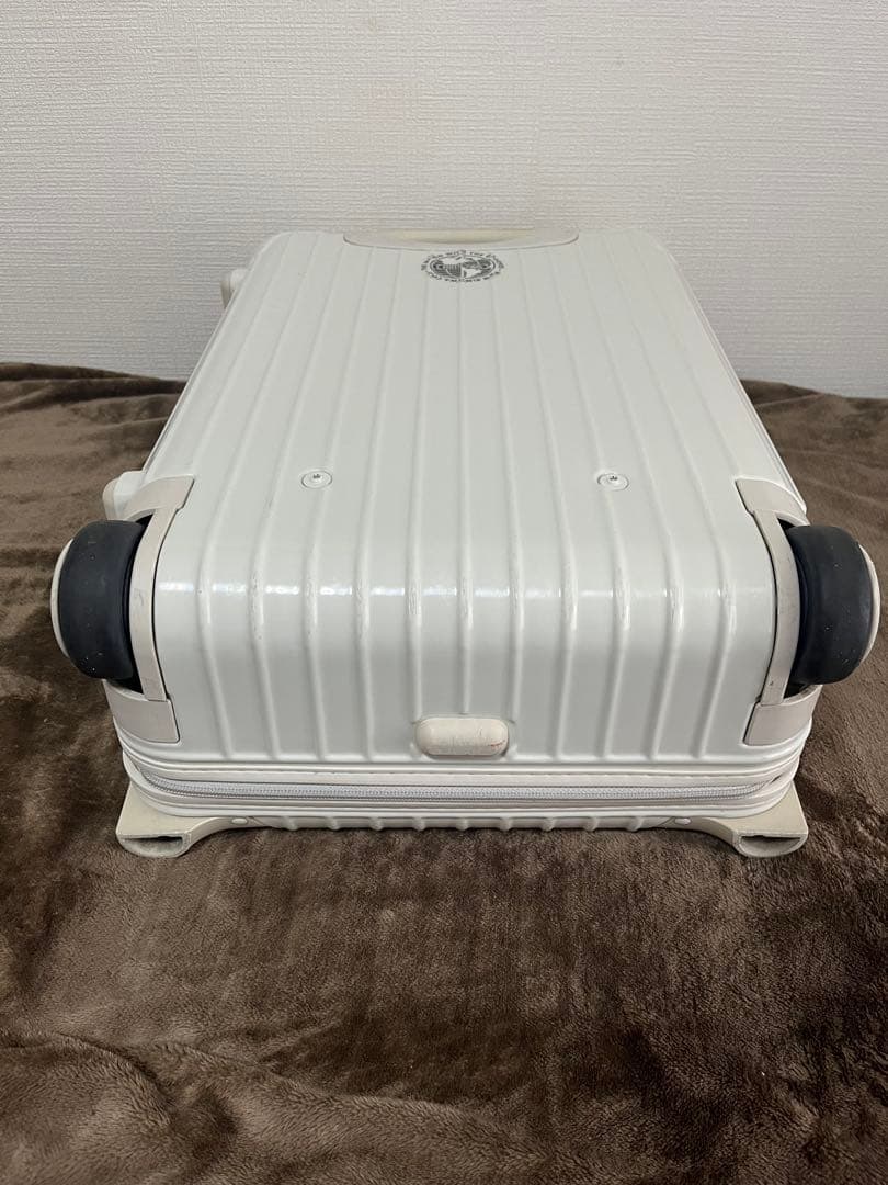 RIMOWA（リモワ）35L 別注ユナイテッドアローズコラボモデル機内持ち込み可