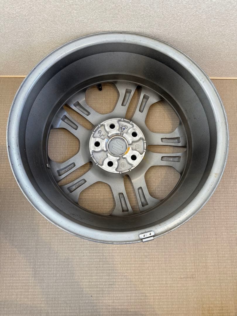 スズキ ZC33S スイフトスポーツ純正ホイール