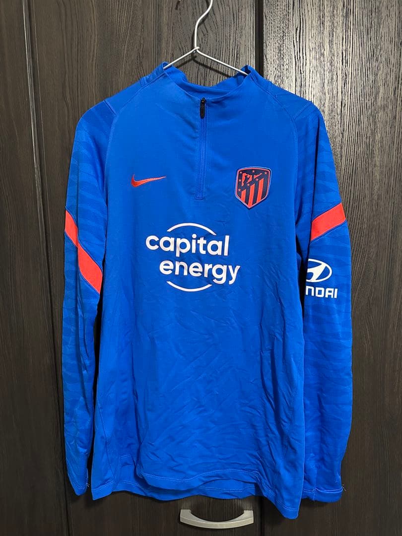 【値下げ中】アトレティコ・マドリード　トレーニングウェア　Mサイズ　上下3点