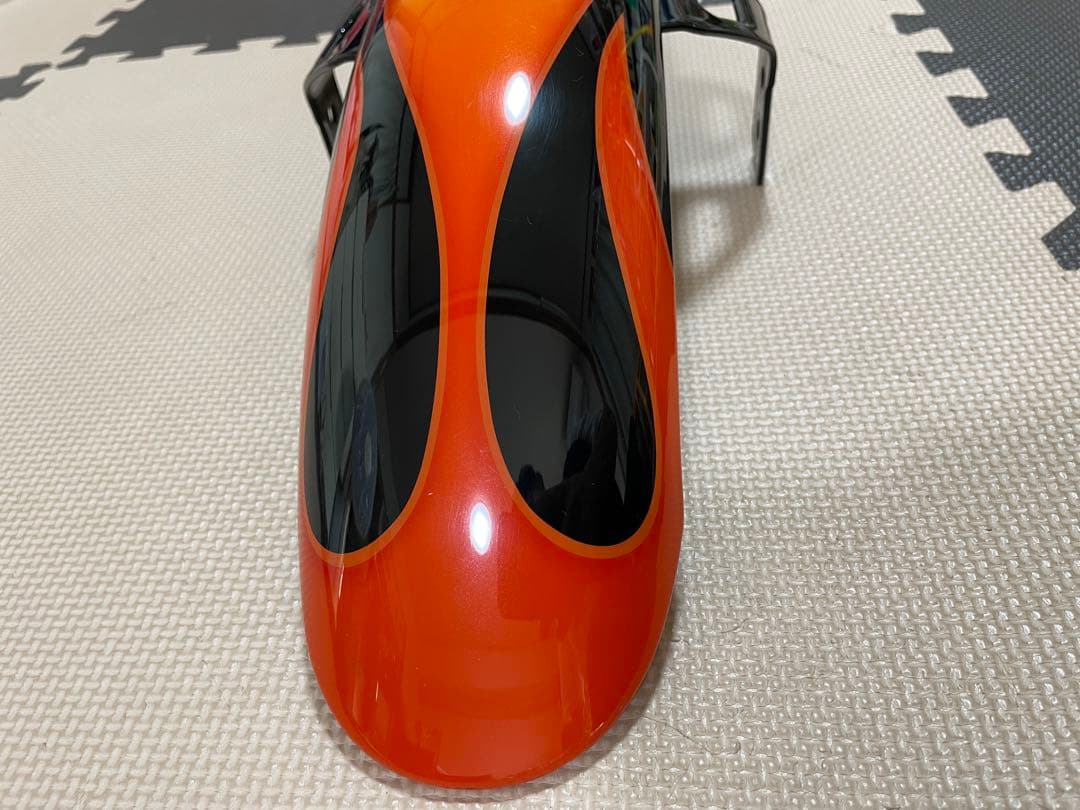 ハーレー　純正　フロントフェンダー　06以降ダイナ　ワイドグライド　炎模様