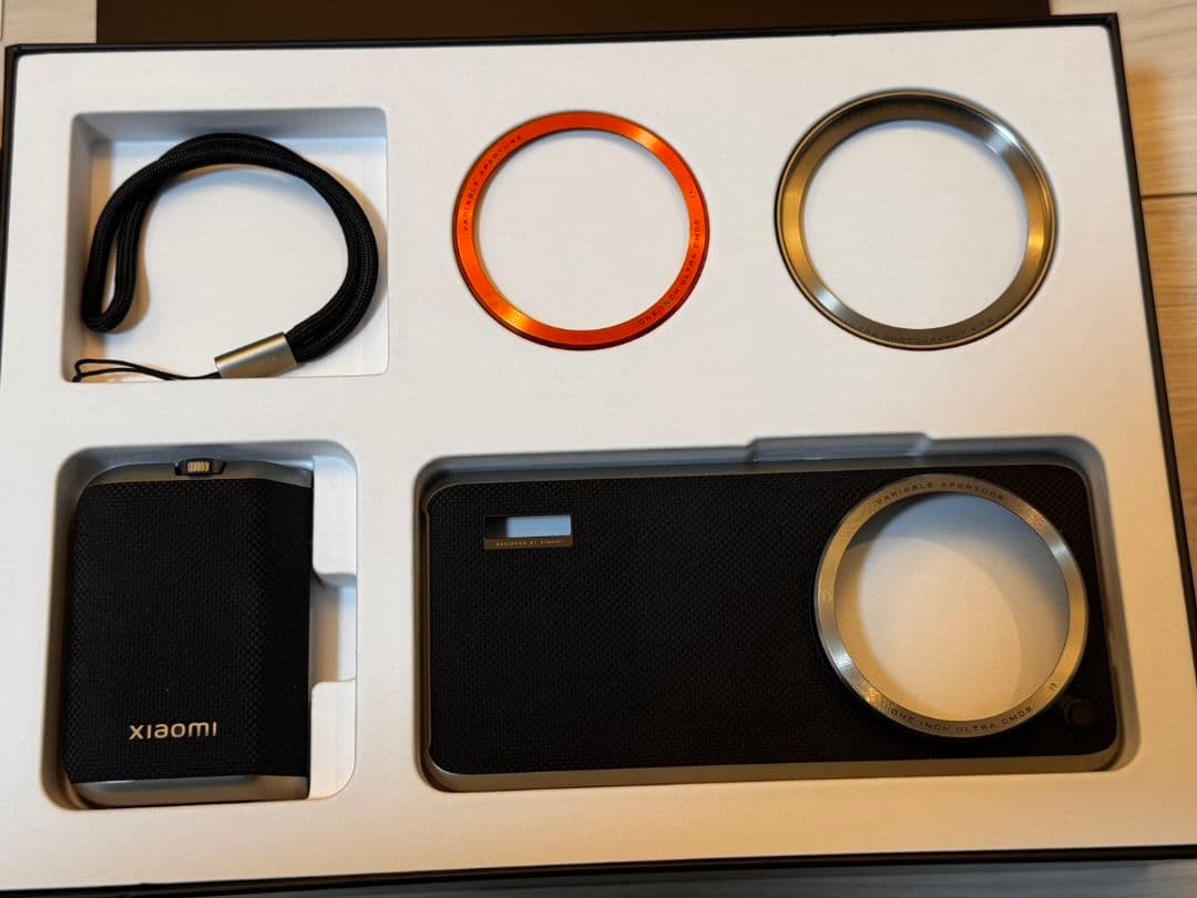 Xiaomi 14 Ultra ホワイト 16GB RAM 512GB ROM