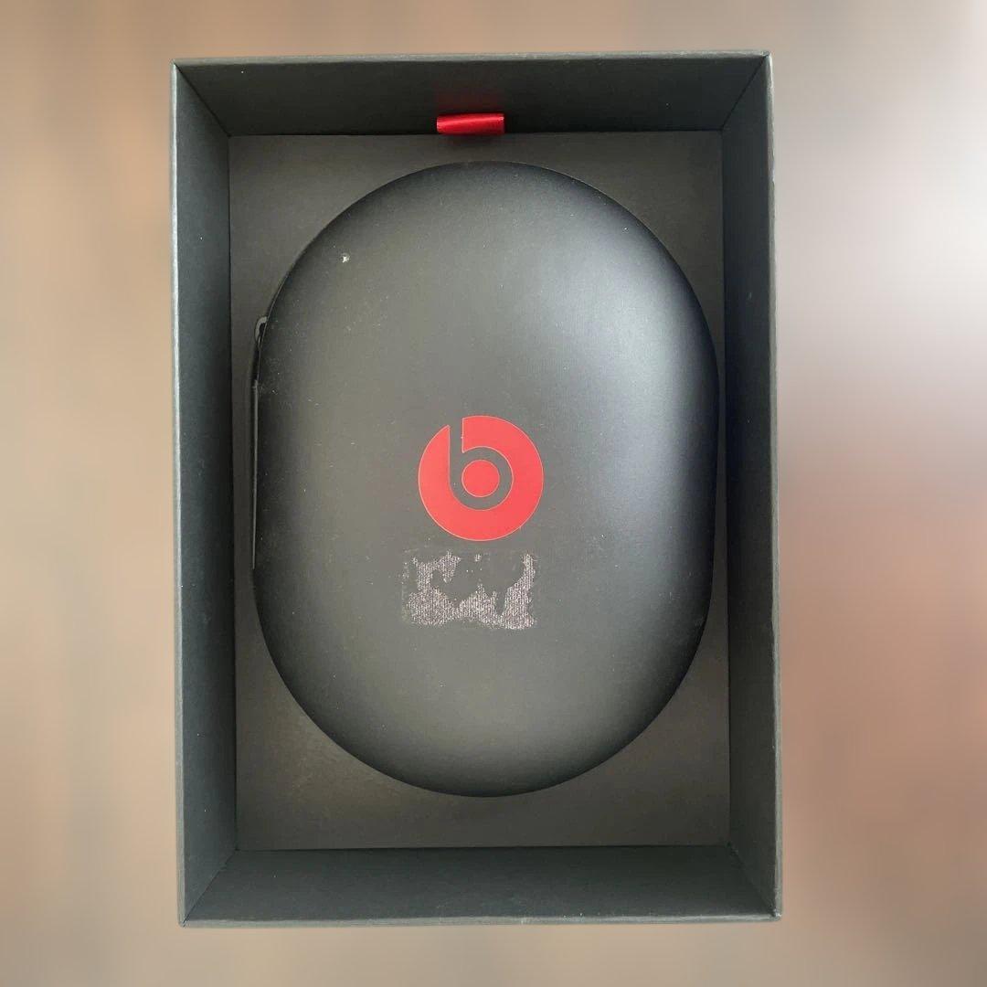 Beats Studio3 Wireless レッド