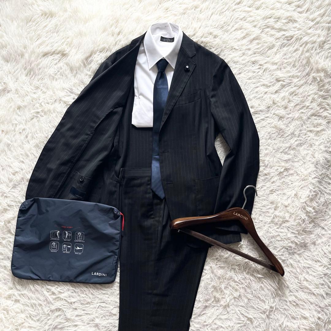 <美品>LARDINI easy wear ブラック ウール スーツ サイズ46