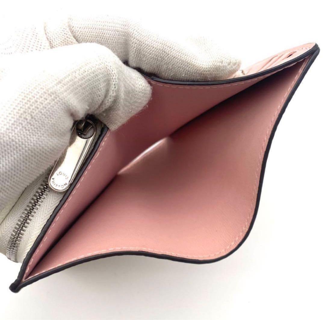 ルイヴィトン モノグラム マヒナ ポルトフォイユ クレア 二つ折り財布 ホワイト