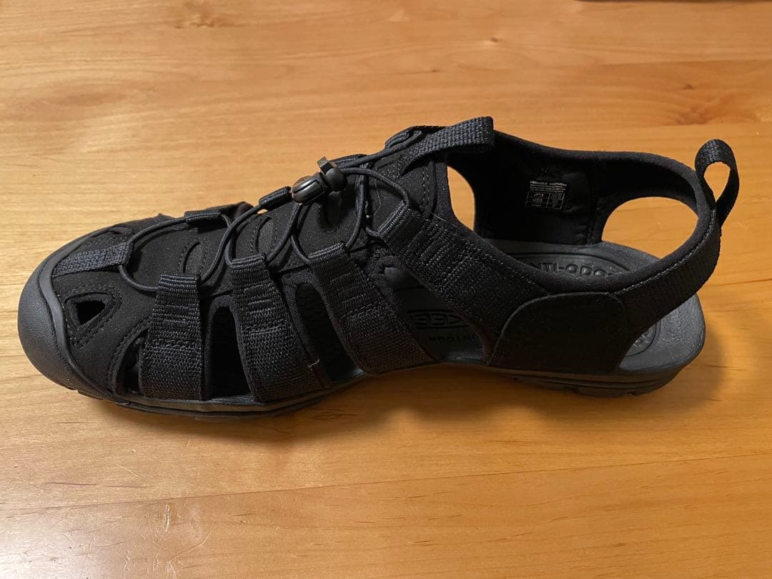 【公式】 KEEN キーン 30cm 黒 クリアウォーター シーエヌエックス