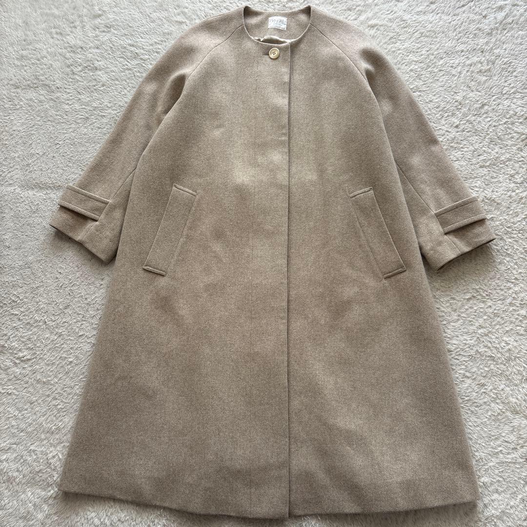 美品　yuni ユニ　ノーカラーロングコート　ウール　キナリ　ベージュ