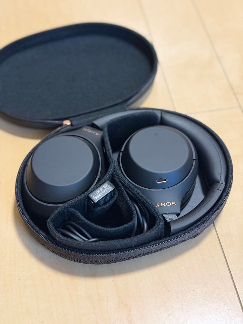 【美品】SONY WH-1000XM4 ワイヤレスヘッドホン ブラック