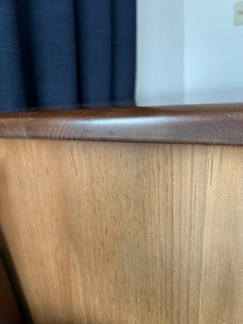 カントリー調　チェスト