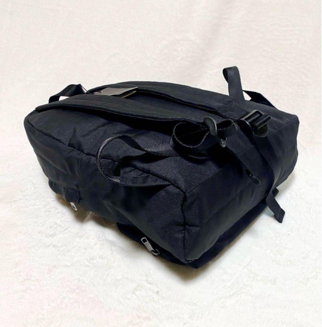 未使用品！ARMANI EXCANGE　アルマーニ エクスチェンジ バックパック