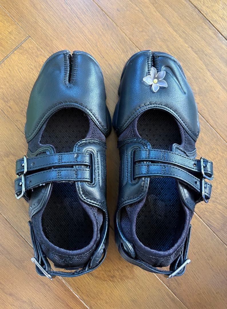 【NIKE】 WMNS エアリフト ブリーズ レザー 23cm