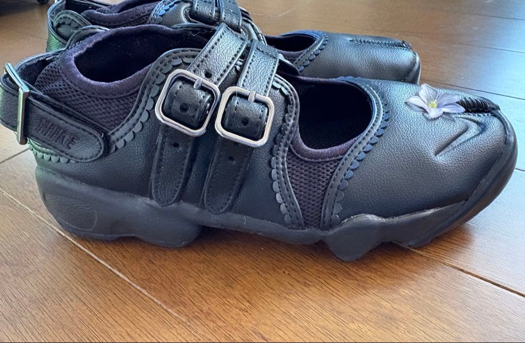 【NIKE】 WMNS エアリフト ブリーズ レザー 23cm