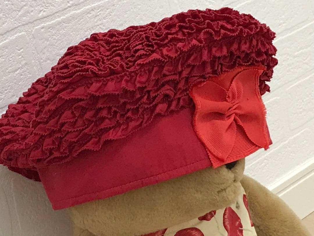 ★値下げ　未使用に近い　ワンダフルワールド　ピコフリル　ベレー帽　赤