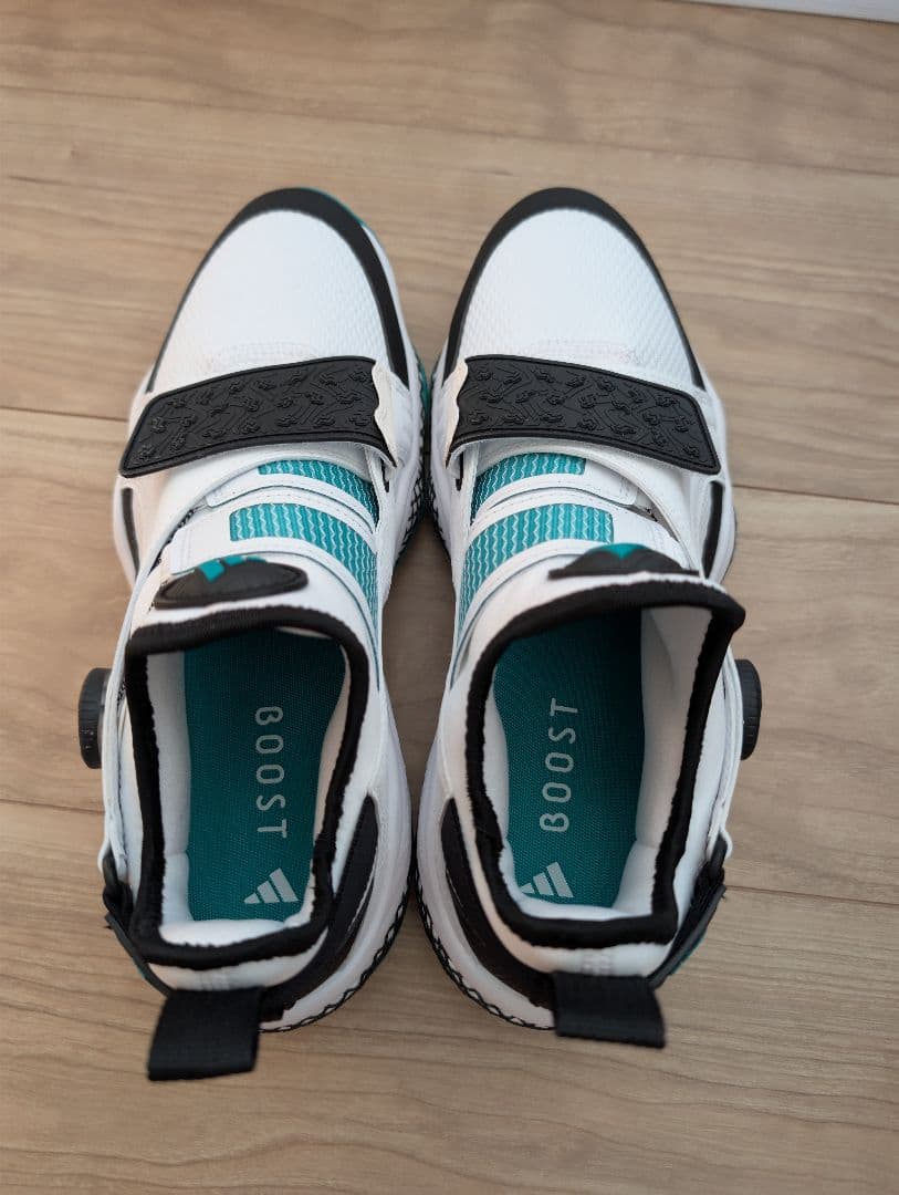 アディダス　コードカオス 25 ミッド ボア 25.5cm