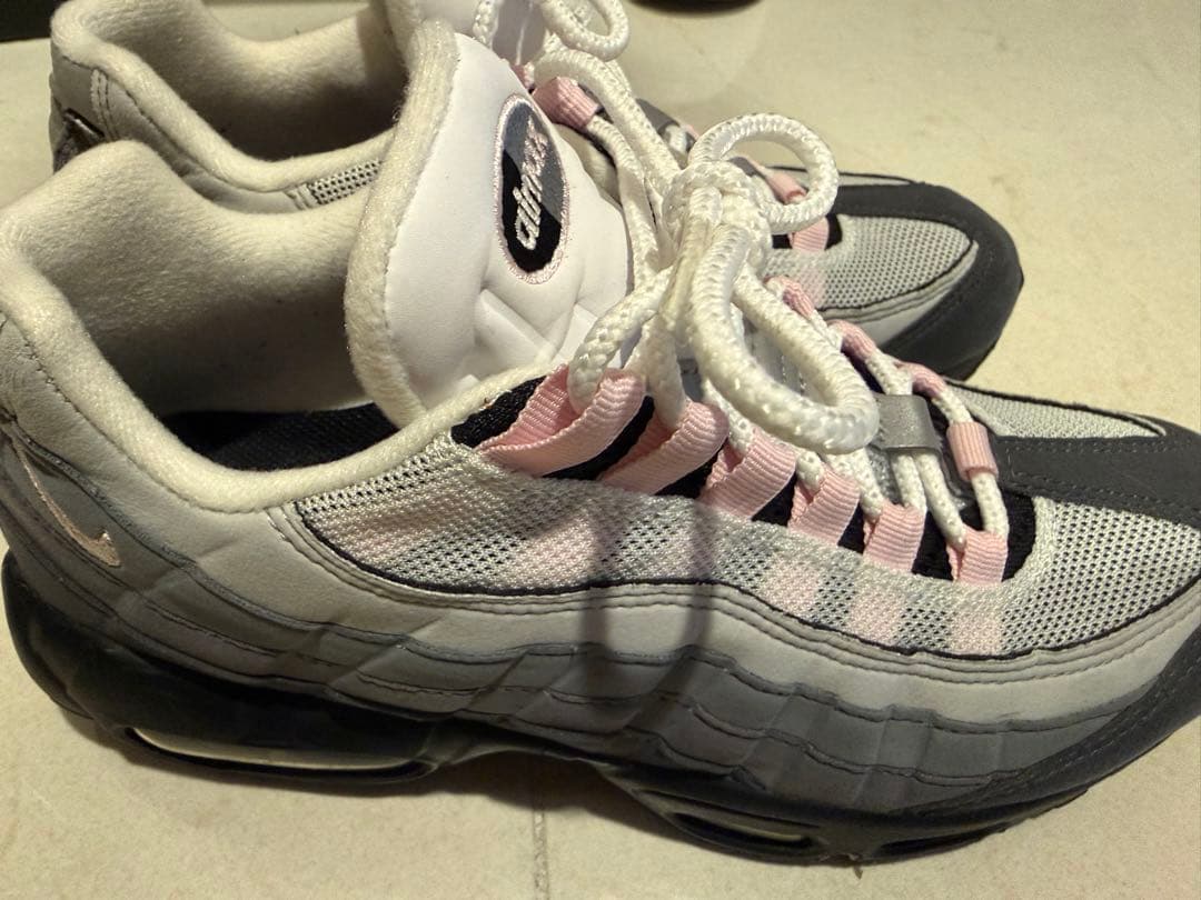 【美品】Nike Air Max 95 ピンク　24.5