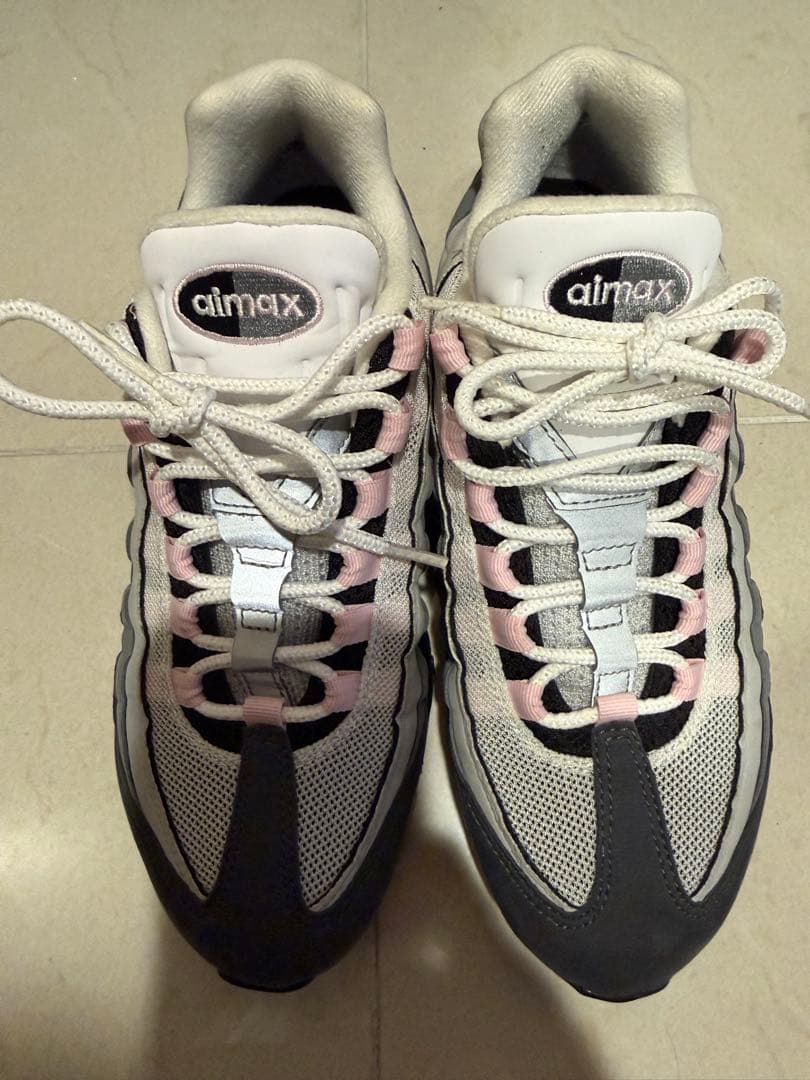 【美品】Nike Air Max 95 ピンク　24.5