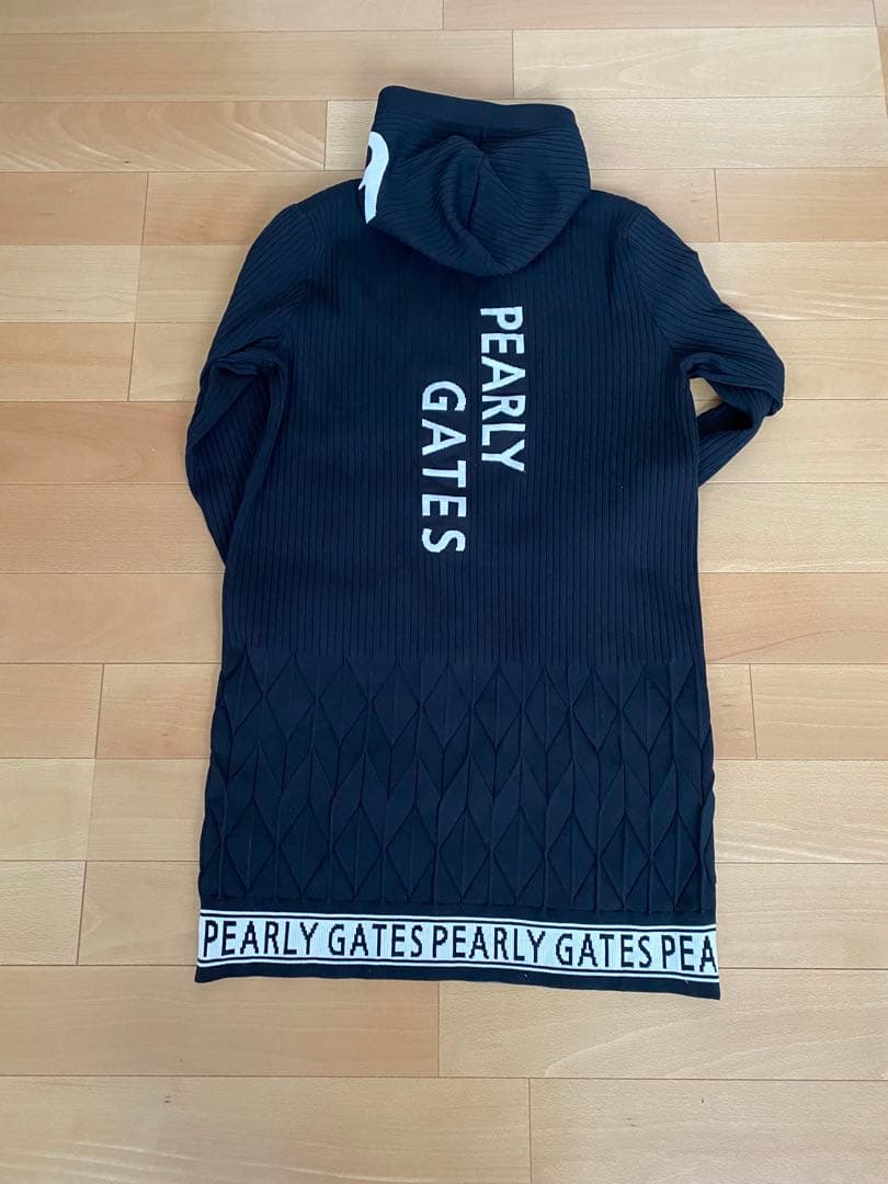 PEARLY GATES フード付きニットワンピース