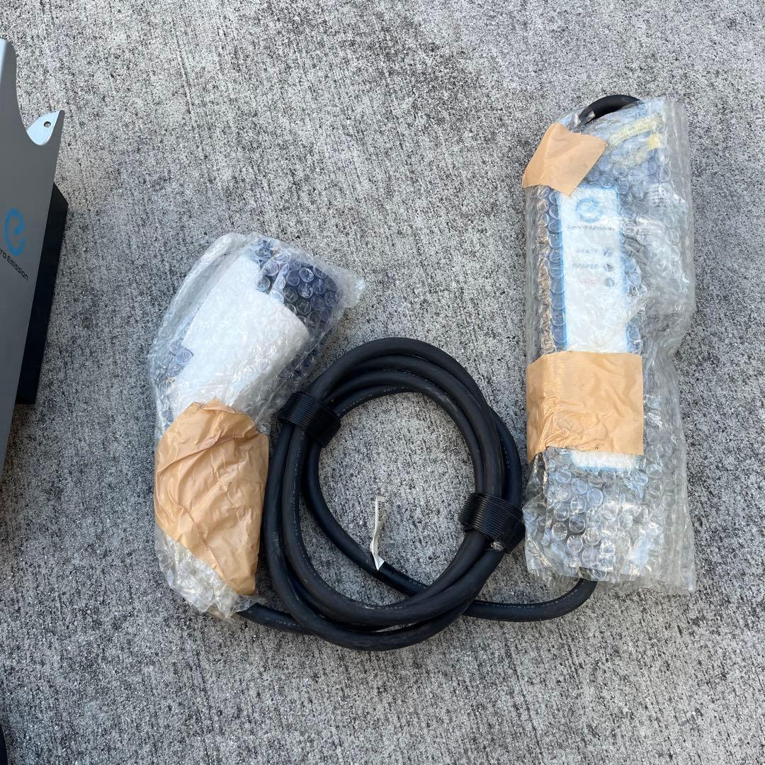 NISSAN 自動車　電気充電器　3m