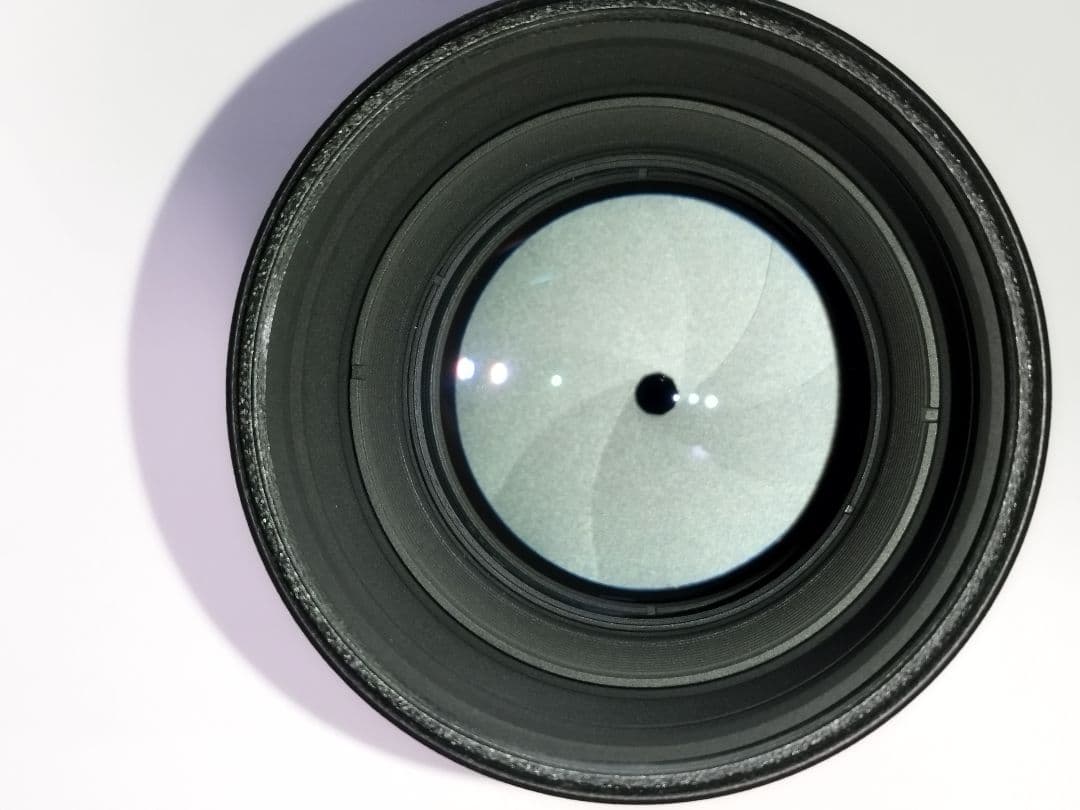 Nikon 105mm f/2D 単焦点レンズ